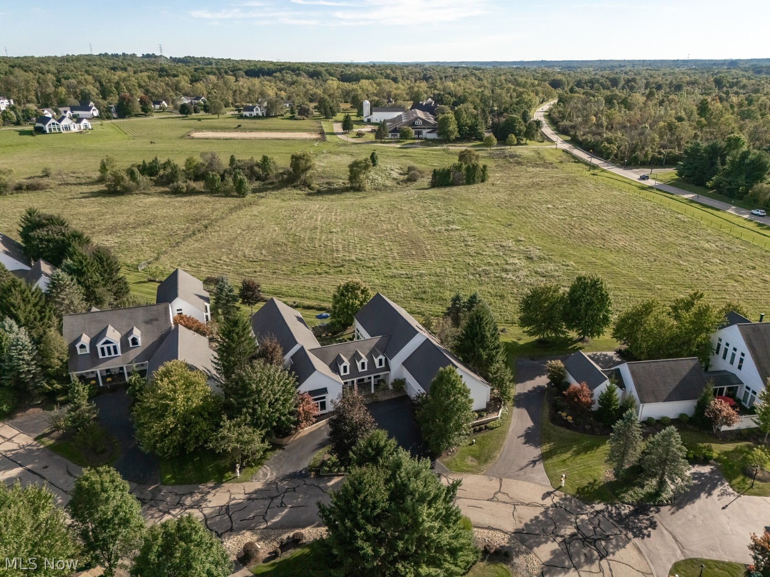 462 Equestra N Aurora OH 44202