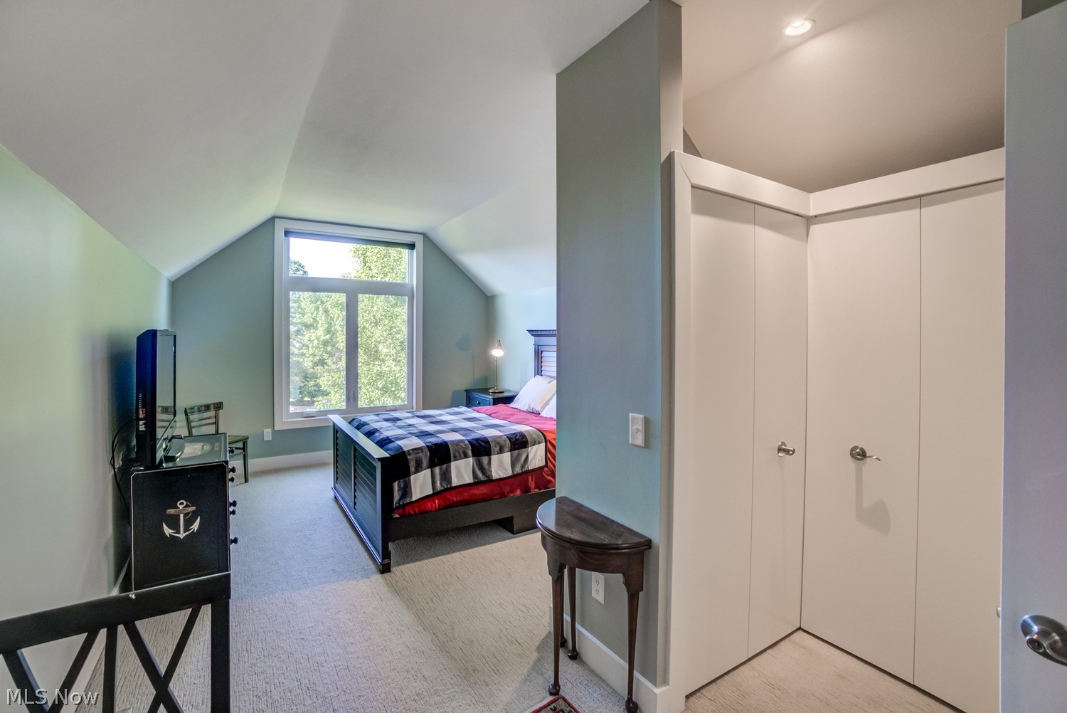 462 Equestra N Aurora OH 44202