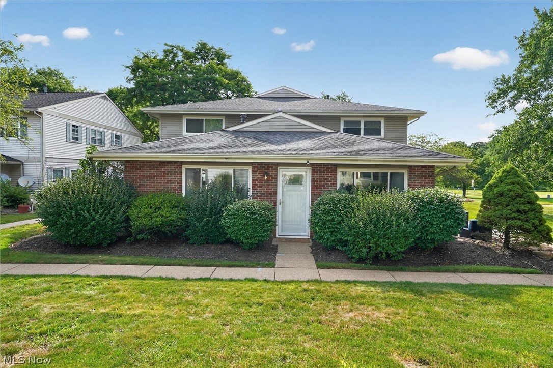 3826 Twin Pines Drive Green OH 44685