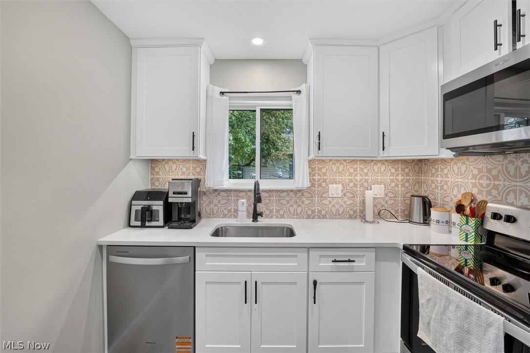 3826 Twin Pines Drive Green OH 44685