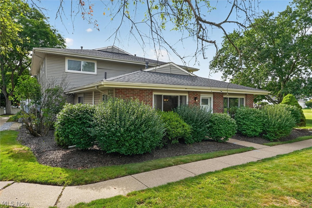 3826 Twin Pines Drive Green OH 44685
