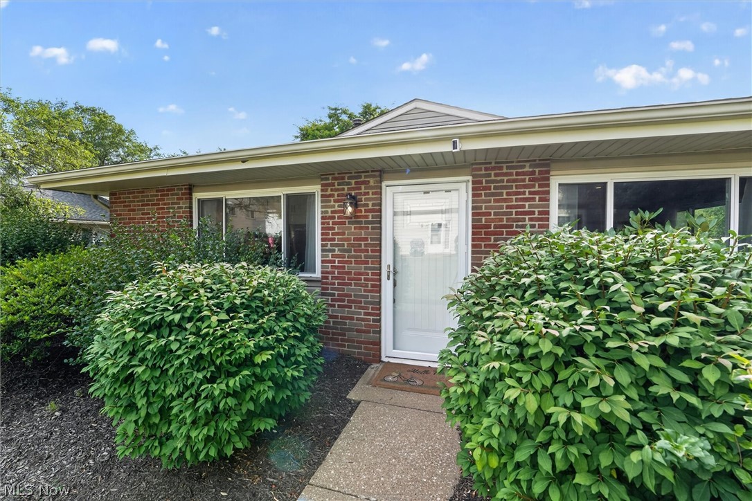 3826 Twin Pines Drive Green OH 44685