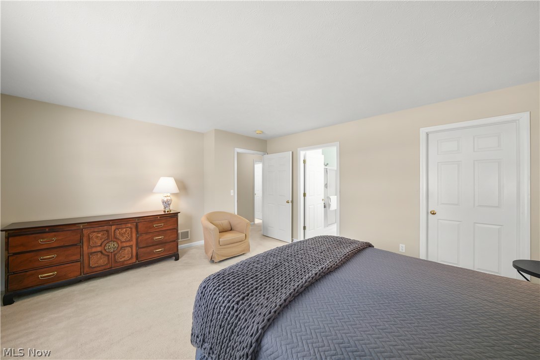 8181 Cyrus Lane Northfield OH 44067