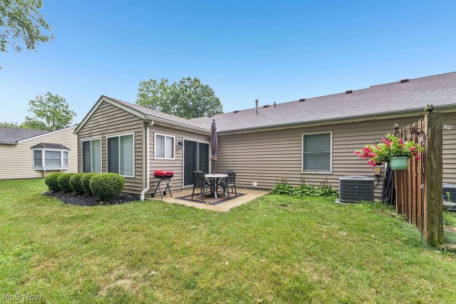 37060 N Doovys Street Avon OH 44011