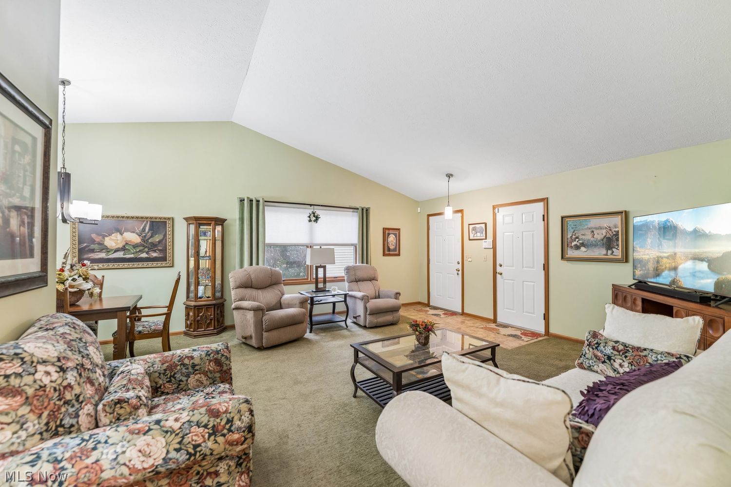 37060 N Doovys Street Avon OH 44011