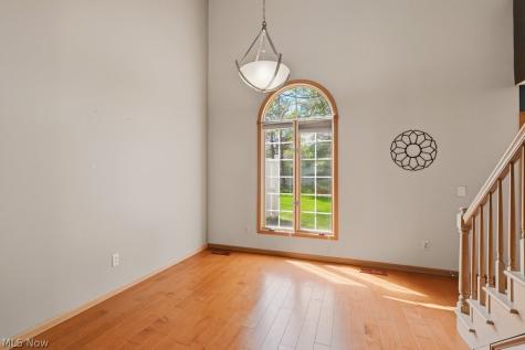 20745 Sun Meadow Trail Strongsville OH 44149