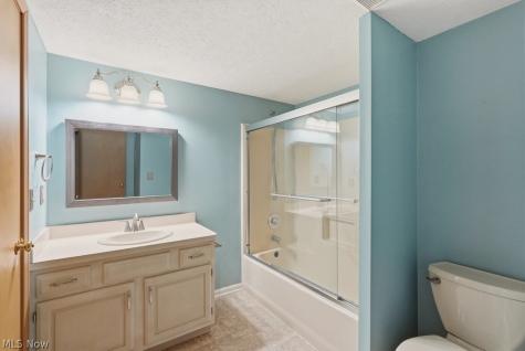 20745 Sun Meadow Trail Strongsville OH 44149