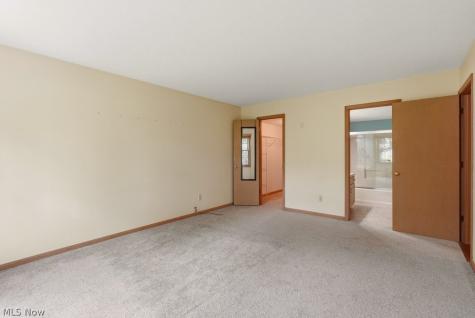20745 Sun Meadow Trail Strongsville OH 44149