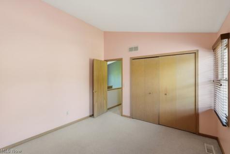 20745 Sun Meadow Trail Strongsville OH 44149
