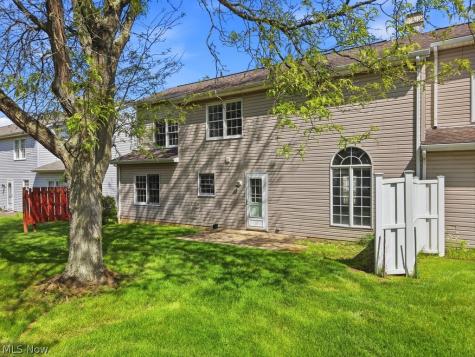 20745 Sun Meadow Trail Strongsville OH 44149