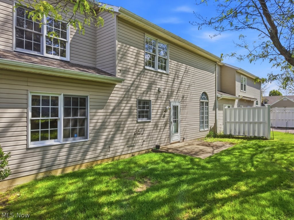 20745 Sun Meadow Trail Strongsville OH 44149