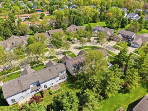 20745 Sun Meadow Trail Strongsville OH 44149