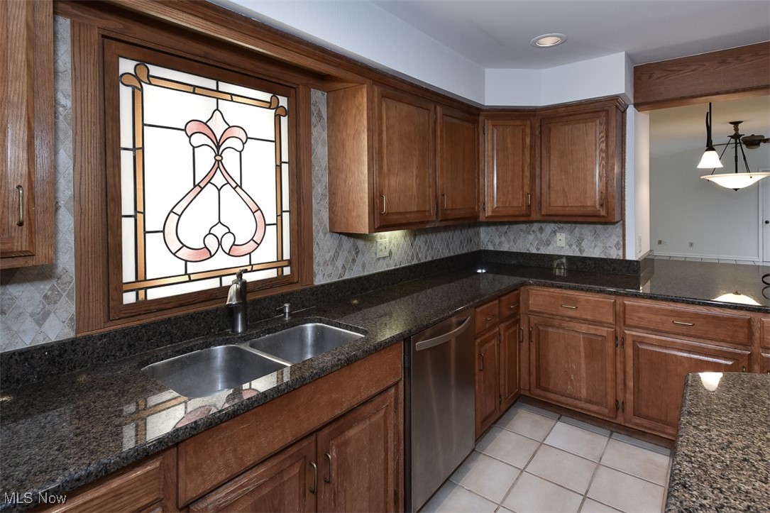 31 Hidden Valley Rocky River OH 44116