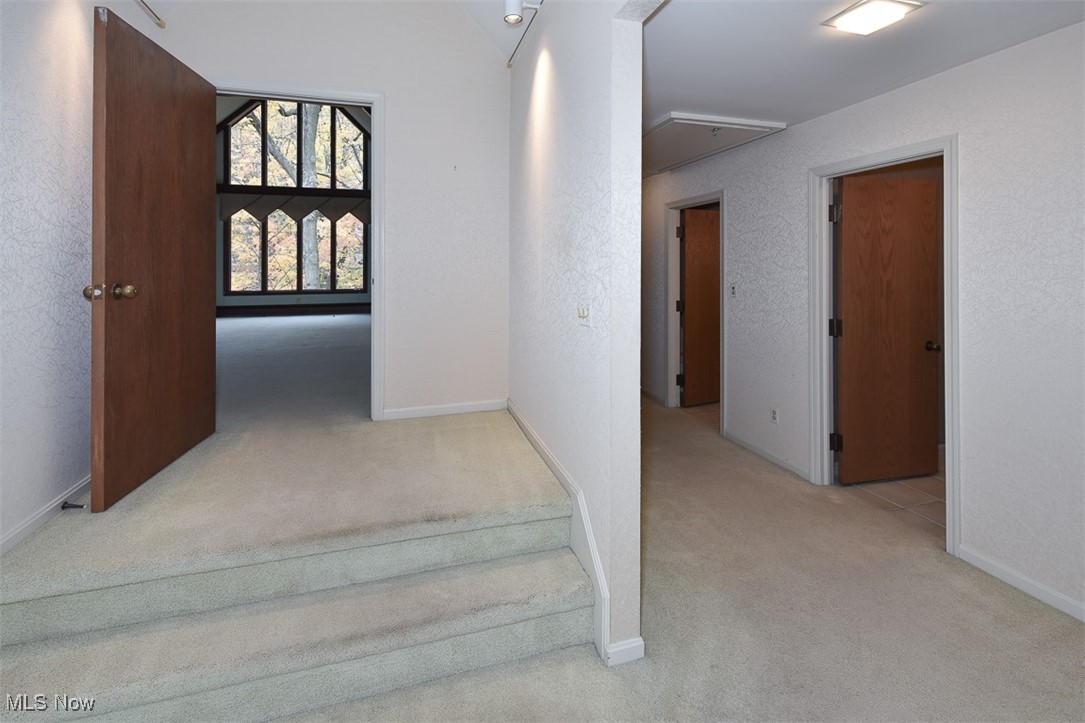 31 Hidden Valley Rocky River OH 44116