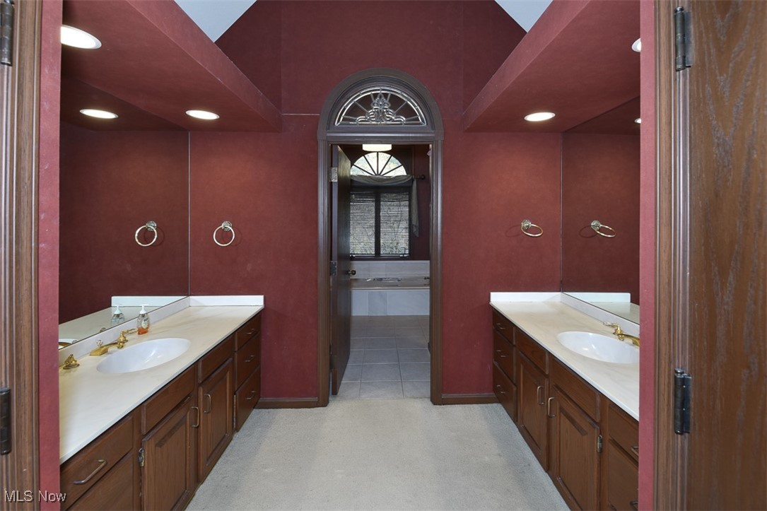 31 Hidden Valley Rocky River OH 44116