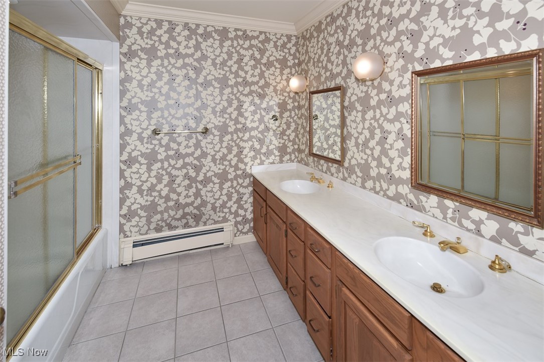 31 Hidden Valley Rocky River OH 44116