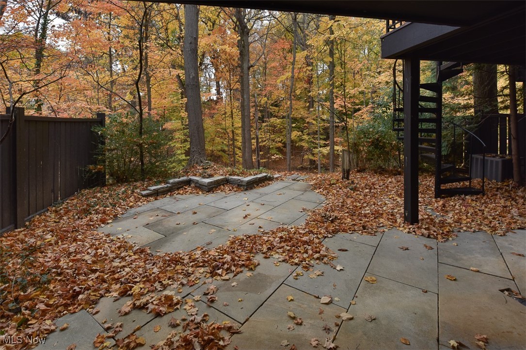 31 Hidden Valley Rocky River OH 44116