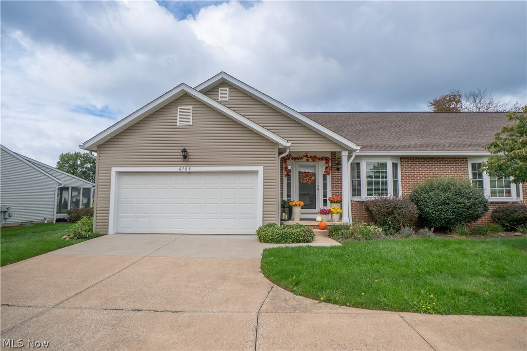 6788 Palmer Drive NW Canton OH 44718