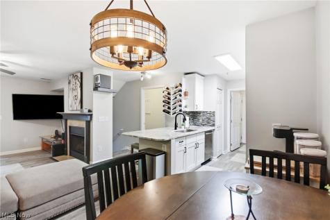 14926 Lenox Drive Strongsville OH 44136