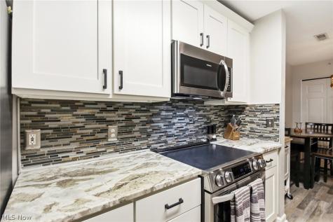 14926 Lenox Drive Strongsville OH 44136