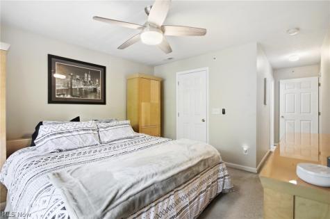 14926 Lenox Drive Strongsville OH 44136