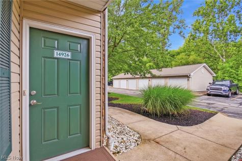 14926 Lenox Drive Strongsville OH 44136