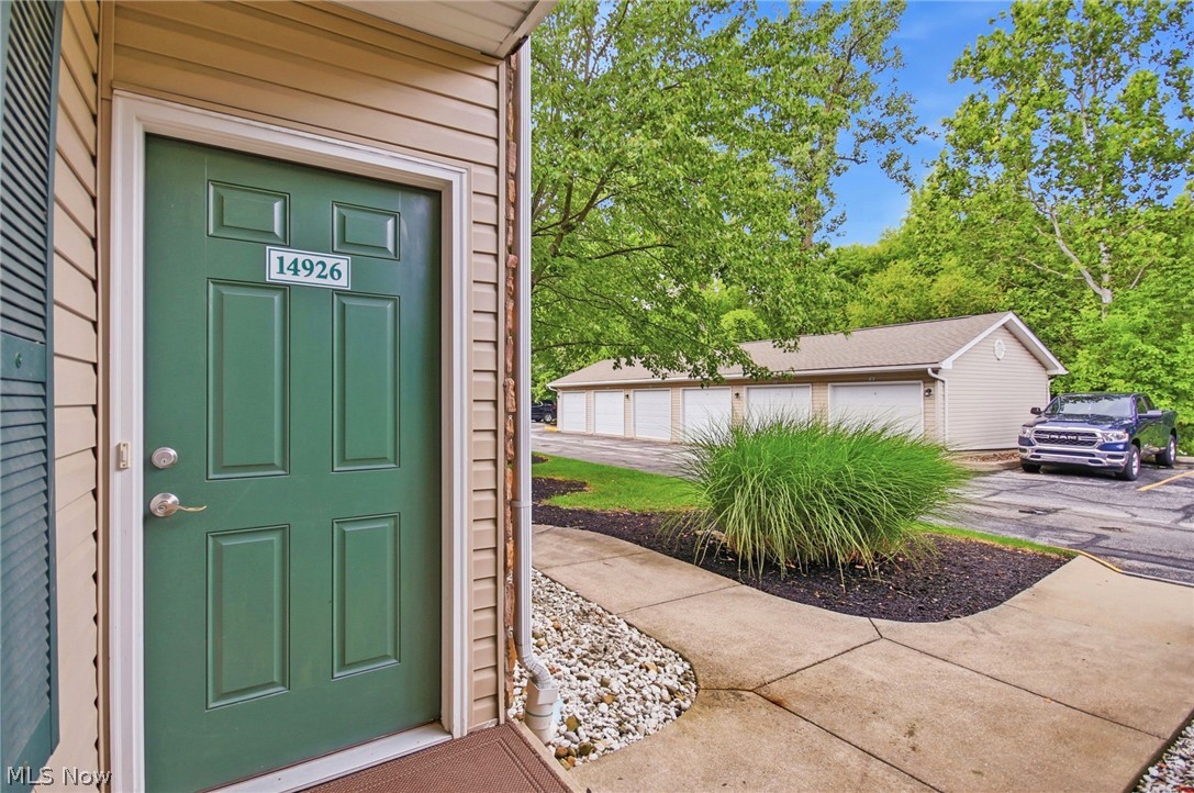 14926 Lenox Drive Strongsville OH 44136