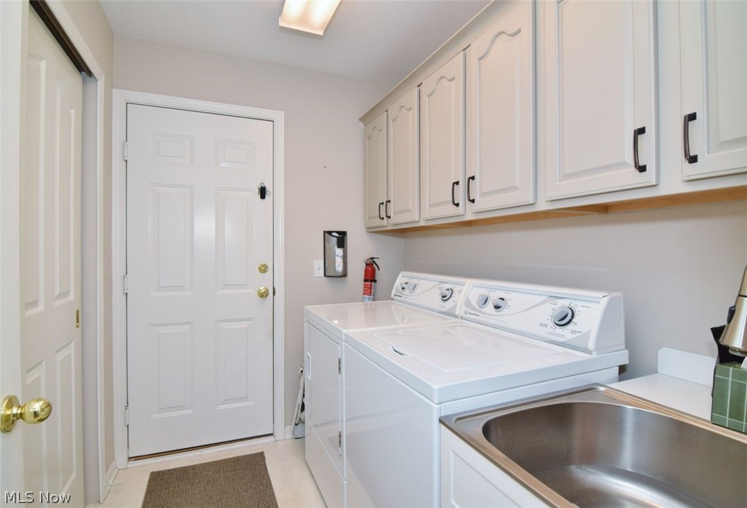 524 Covington Lane Chagrin Falls OH 44023