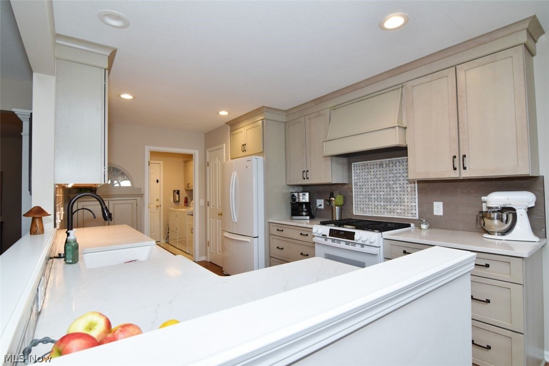 524 Covington Lane Chagrin Falls OH 44023