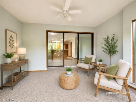 2193 Pinebrook Trail Cuyahoga Falls OH 44223