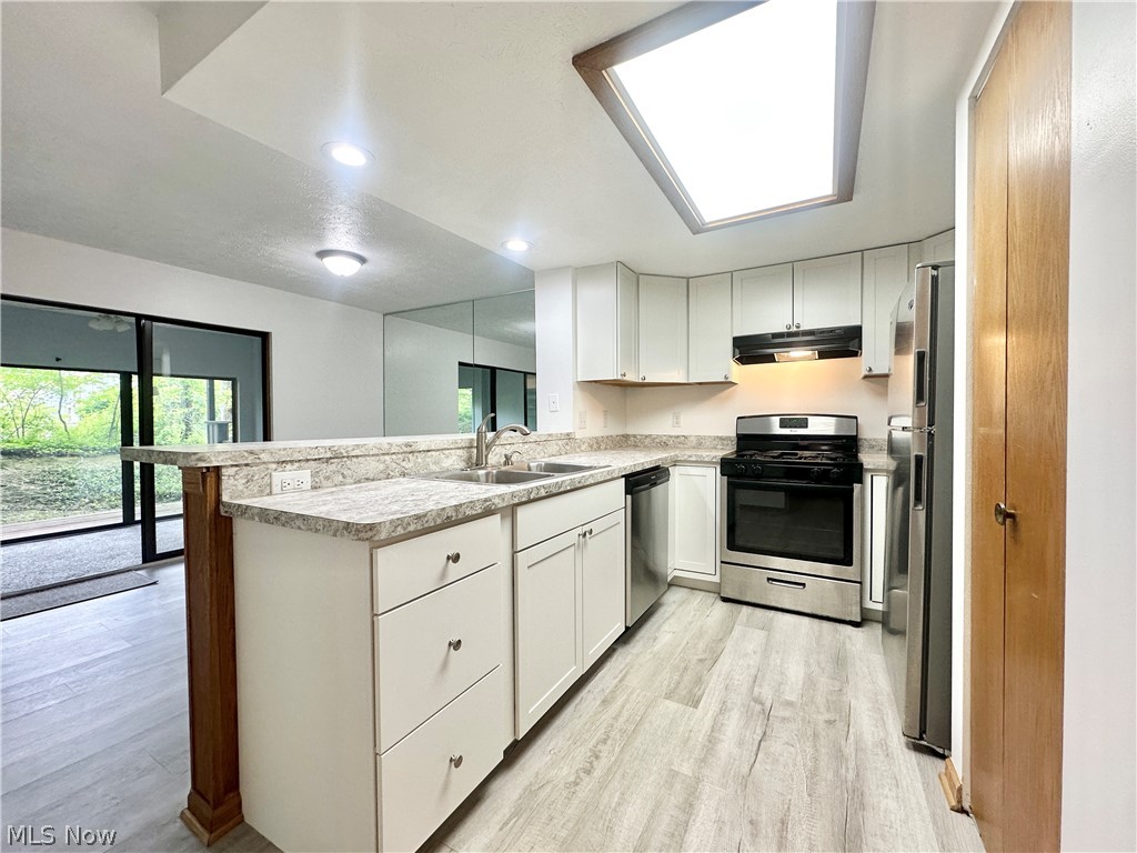 2193 Pinebrook Trail Cuyahoga Falls OH 44223