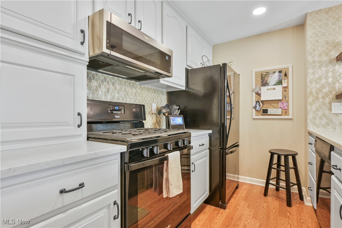 19383 Purita Avenue Cleveland OH 44135