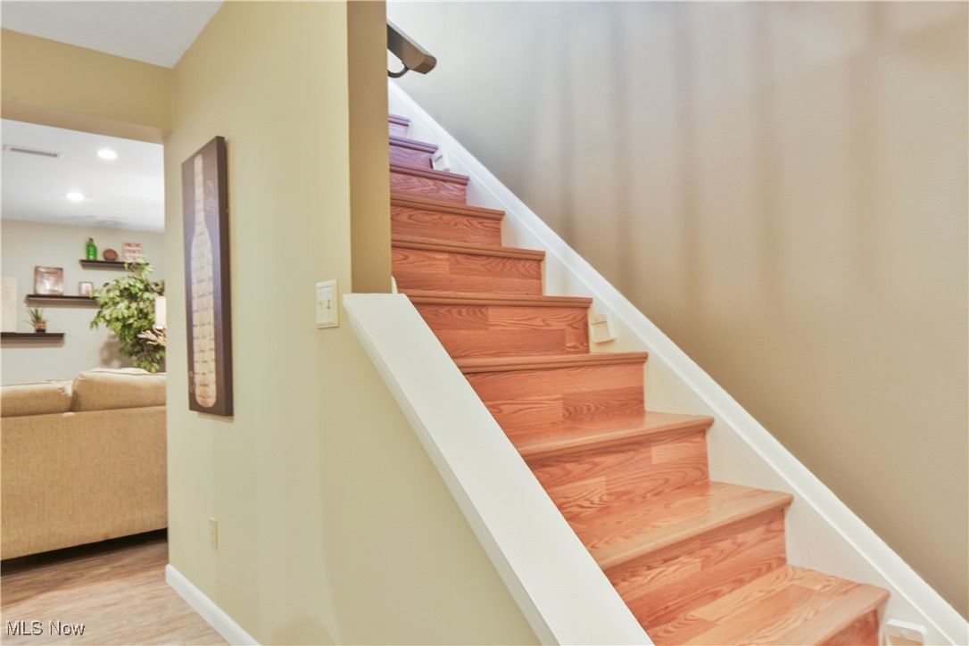 19383 Purita Avenue Cleveland OH 44135