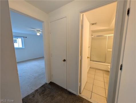 21801 River Oaks Drive Rocky River OH 44116