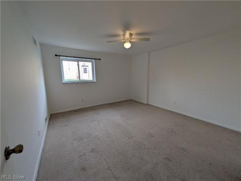 21801 River Oaks Drive Rocky River OH 44116