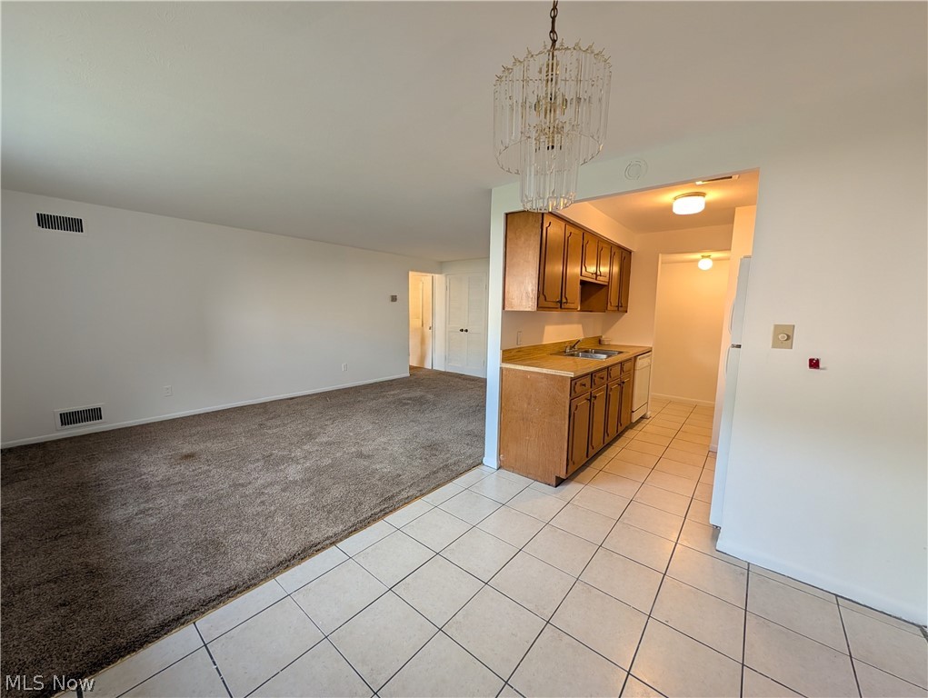21801 River Oaks Drive Rocky River OH 44116
