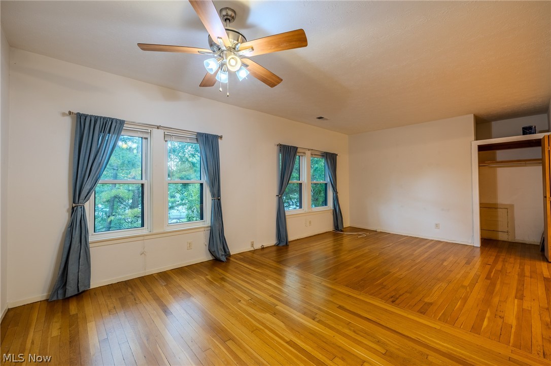 2472 Overlook Road Cleveland Heights OH 44106