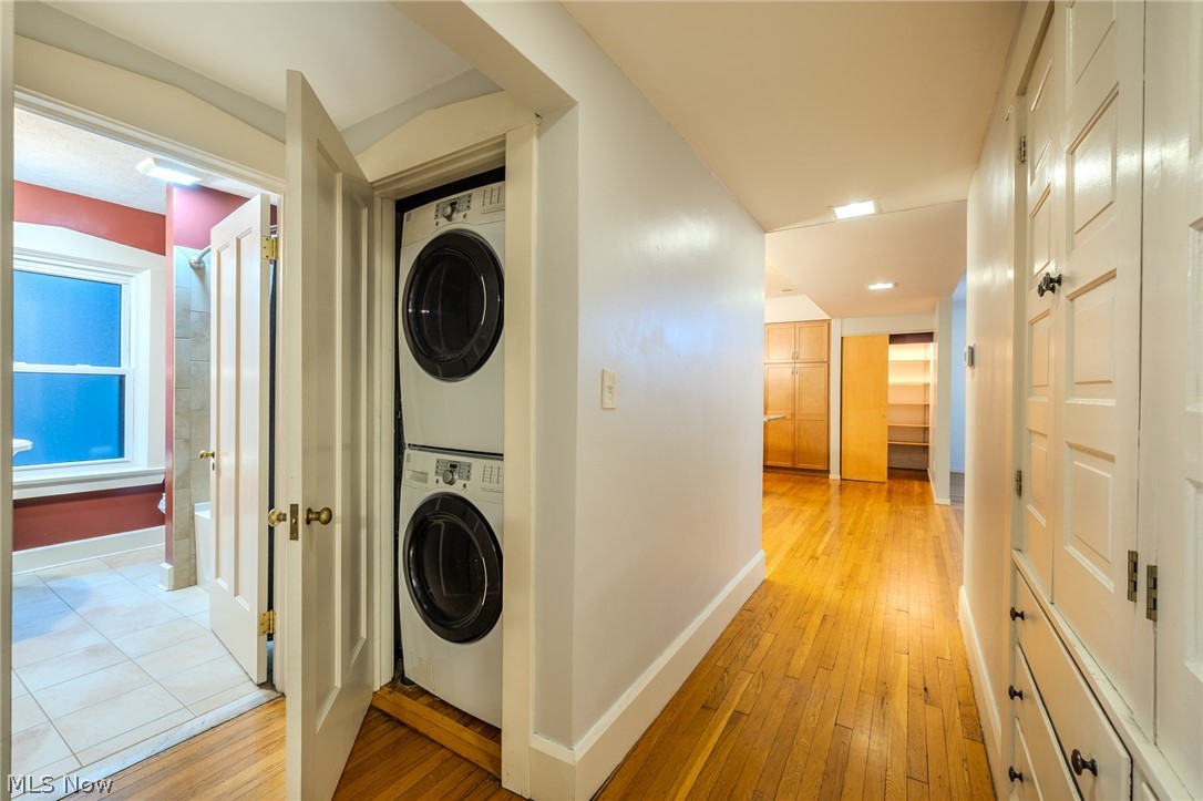 2472 Overlook Road Cleveland Heights OH 44106