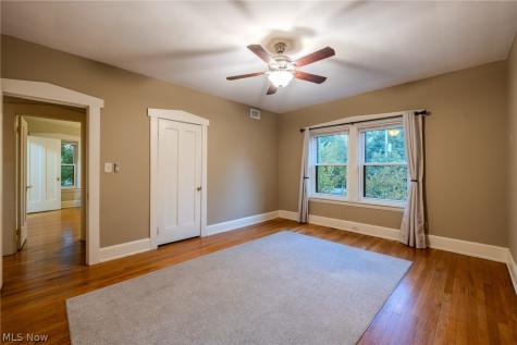2472 Overlook Road Cleveland Heights OH 44106