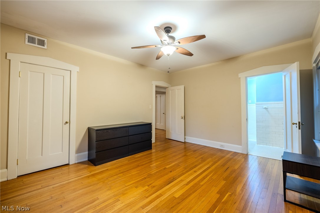 2472 Overlook Road Cleveland Heights OH 44106