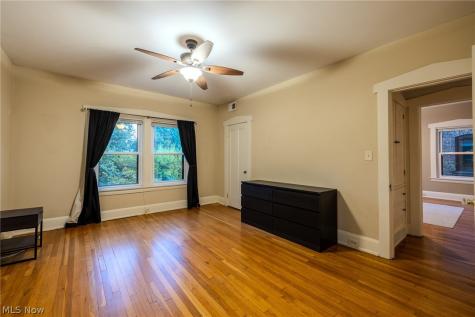 2472 Overlook Road Cleveland Heights OH 44106