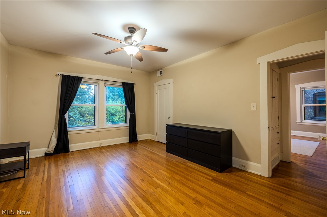 2472 Overlook Road Cleveland Heights OH 44106