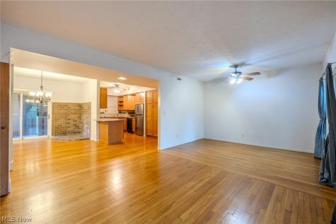 2472 Overlook Road Cleveland Heights OH 44106