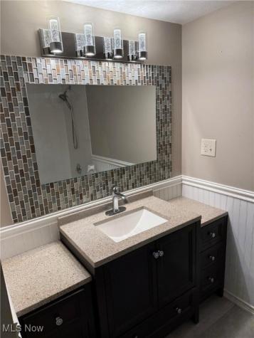 4183 Columbia Road North Olmsted OH 44070