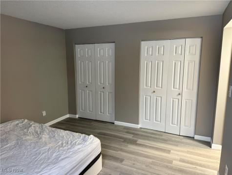4183 Columbia Road North Olmsted OH 44070