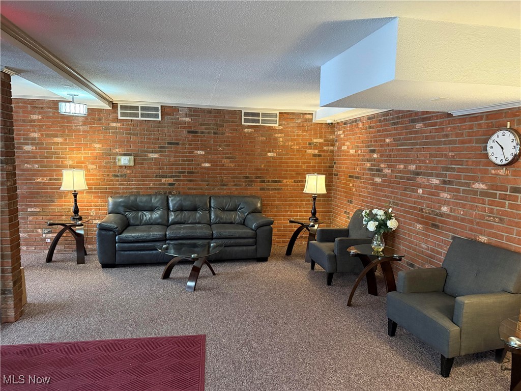 4183 Columbia Road North Olmsted OH 44070