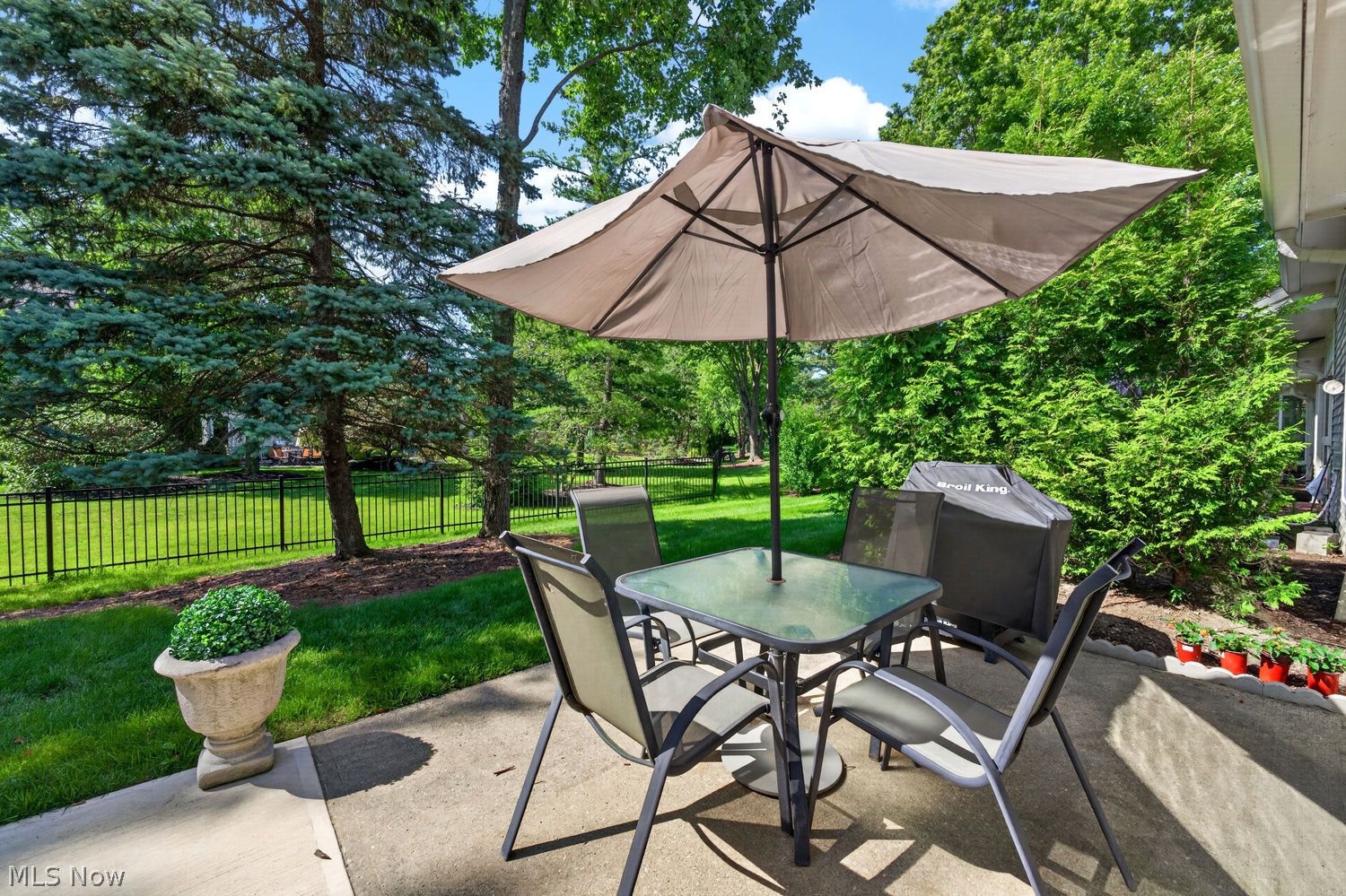 401 Bounty Way Avon Lake OH 44012