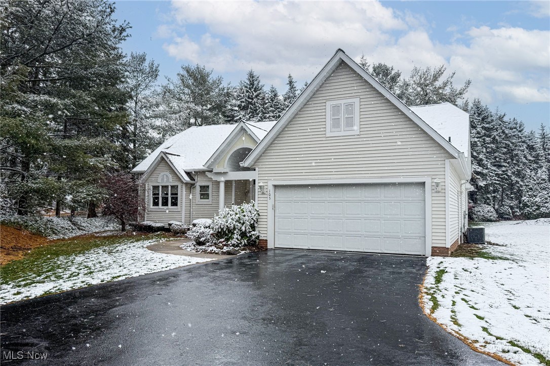 Wadsworth OH, 105 Barkwood Drive, Unit 1