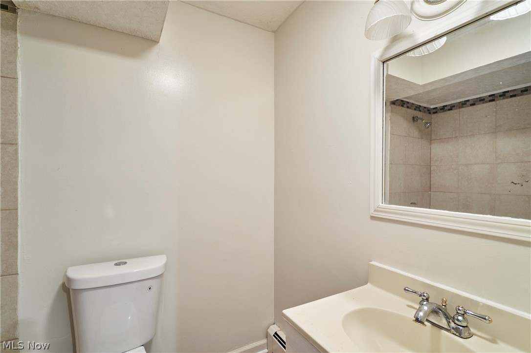 1609 Treetop Trail Akron OH 44313
