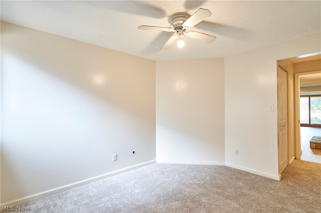 1609 Treetop Trail Akron OH 44313